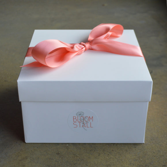 CURATED GIFT BOXES