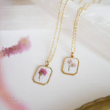 Valentine Ornate Frame Necklace: 18" / Light Pink